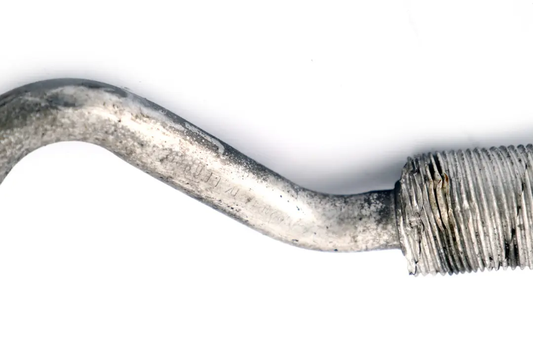 M54 Air con suction pipe line to BMW 5 Series e60 520i 525i 530i with Part number 6921017 BMW 5 Series e60 520i 525i 530i M54 Air con suction pipe line - SKU rhd-6921017 - Part number 6921017