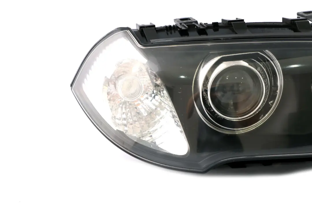 Bi-Xenon Headlight Lamp Front Right O/S 6923862 to BMW X3 Series E83 with Part number 3418392 BMW X3 Series E83 Bi-Xenon Headlight Lamp Front Right O/S 6923862 - SKU rhd-6923862 - Part number 3418392