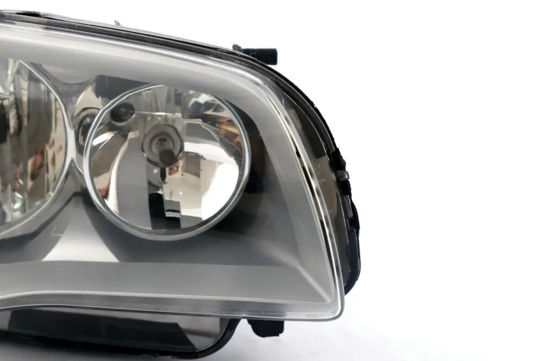 Driver Side Headlight Headlamp Lamp Right Front O/S to BMW 1 SERIES 7 E87 with Part number 6924488 BMW 1 SERIES 7 E87 Driver Side Headlight Headlamp Lamp Right Front O/S - SKU rhd-6924488-7 - Part number 6924488