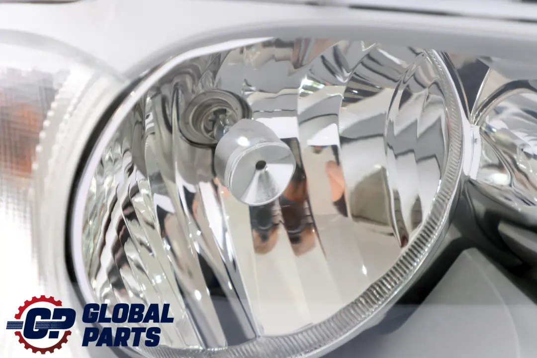 £BMW 1 Series E87 Driver Side Right O/S Headlight Headlamp Lamp to with Part number 6924488 £BMW 1 Series E87 Driver Side Right O/S Headlight Headlamp Lamp - SKU rhd-6924488 - Part number 6924488