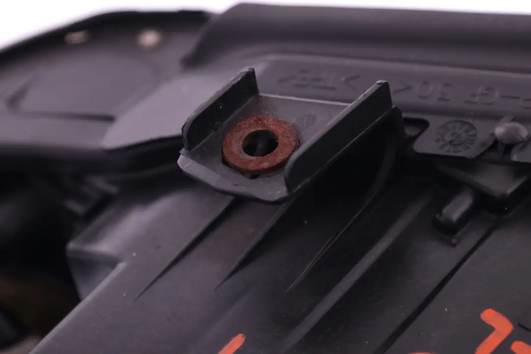 Headlight Headlamp Xenon Front left White Turn Indicator N/S to BMW X5 Series E53 with Part number 6930237 BMW X5 Series E53 Headlight Headlamp Xenon Front left White Turn Indicator N/S - SKU rhd-6930237-1 - Part number 6930237