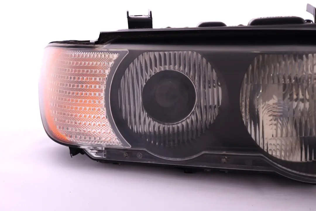 Front Headlight Headlamp Xenon Right O/S to BMW X5 SERIES 2 E53 with Part number 6930238 BMW X5 SERIES 2 E53 Front Headlight Headlamp Xenon Right O/S - SKU rhd-6930238-3 - Part number 6930238