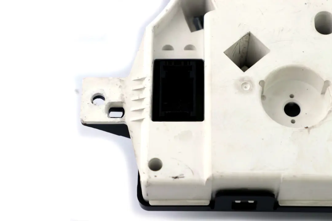 Speedometer Speedo Clock Instrument Cluster Automatic to Mini One R50 R52 with Part number 6932506 Mini One R50 R52 Speedometer Speedo Clock Instrument Cluster Automatic - SKU rhd-6932506 - Part number 6932506