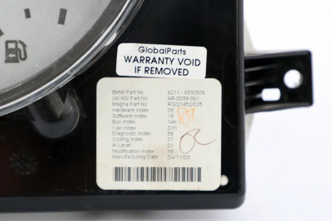 Speedometer Speedo Clock Instrument Cluster Automatic to Mini One R50 R52 with Part number 6932506 Mini One R50 R52 Speedometer Speedo Clock Instrument Cluster Automatic - SKU rhd-6932506 - Part number 6932506