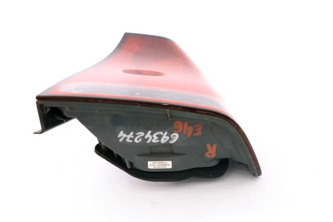 Copmact E46 Tail Light Rear Lamp Facelift Right O/S to BMW 3 Series with Part number 6934274 BMW 3 Series Copmact E46 Tail Light Rear Lamp Facelift Right O/S - SKU rhd-6934274 - Part number 6934274