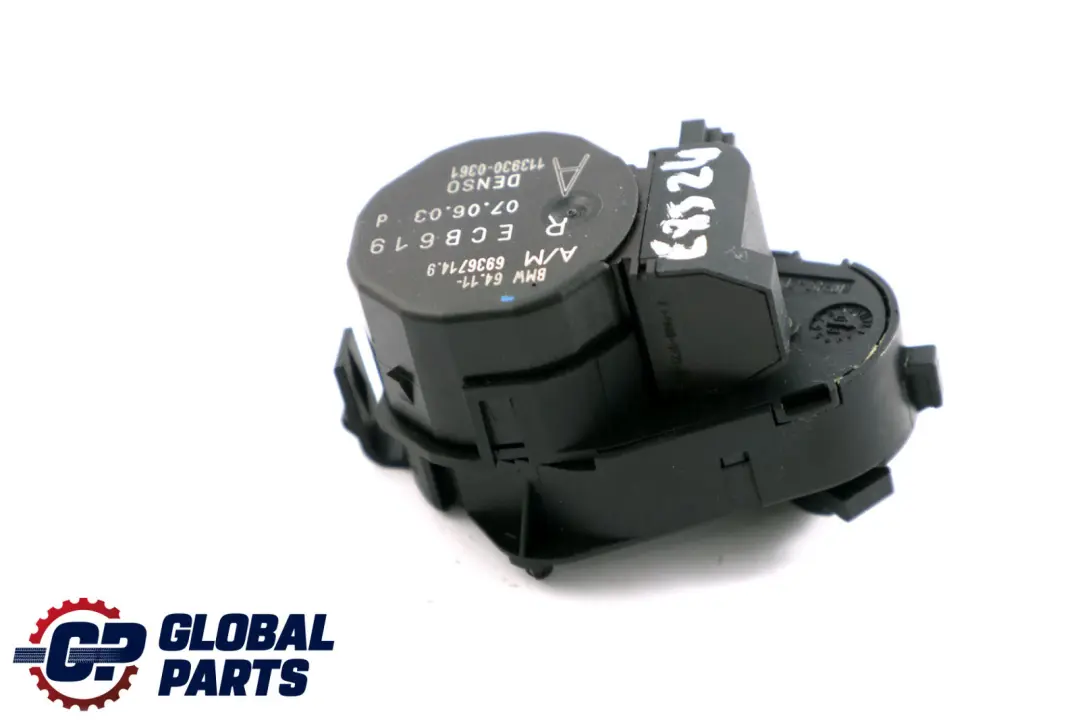 Attuatore controllo riscaldamento azionamento miscelazione aria per BMW Z4 E85 E86 con numero di parte 6936714 BMW Z4 E85 E86 Attuatore controllo riscaldamento azionamento miscelazione aria - SKU rhd-6936714 - Numero di parte 6936714