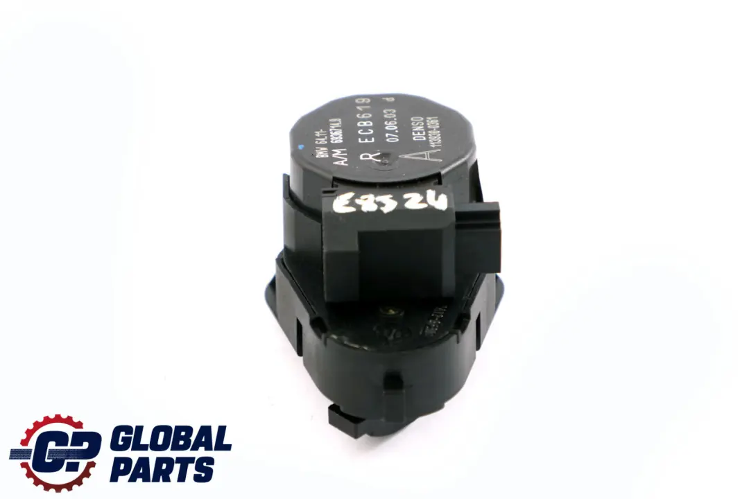 Attuatore controllo riscaldamento azionamento miscelazione aria per BMW Z4 E85 E86 con numero di parte 6936714 BMW Z4 E85 E86 Attuatore controllo riscaldamento azionamento miscelazione aria - SKU rhd-6936714 - Numero di parte 6936714
