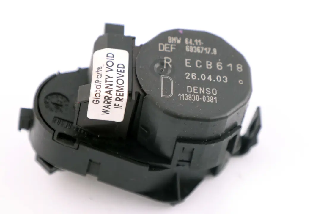 Attuatore riscaldamento Posizionamento Vent Sbrinamento per BMW Z4 E85 E86 con numero di parte 6936717 BMW Z4 E85 E86 Attuatore riscaldamento Posizionamento Vent Sbrinamento - SKU rhd-6936717 - Numero di parte 6936717