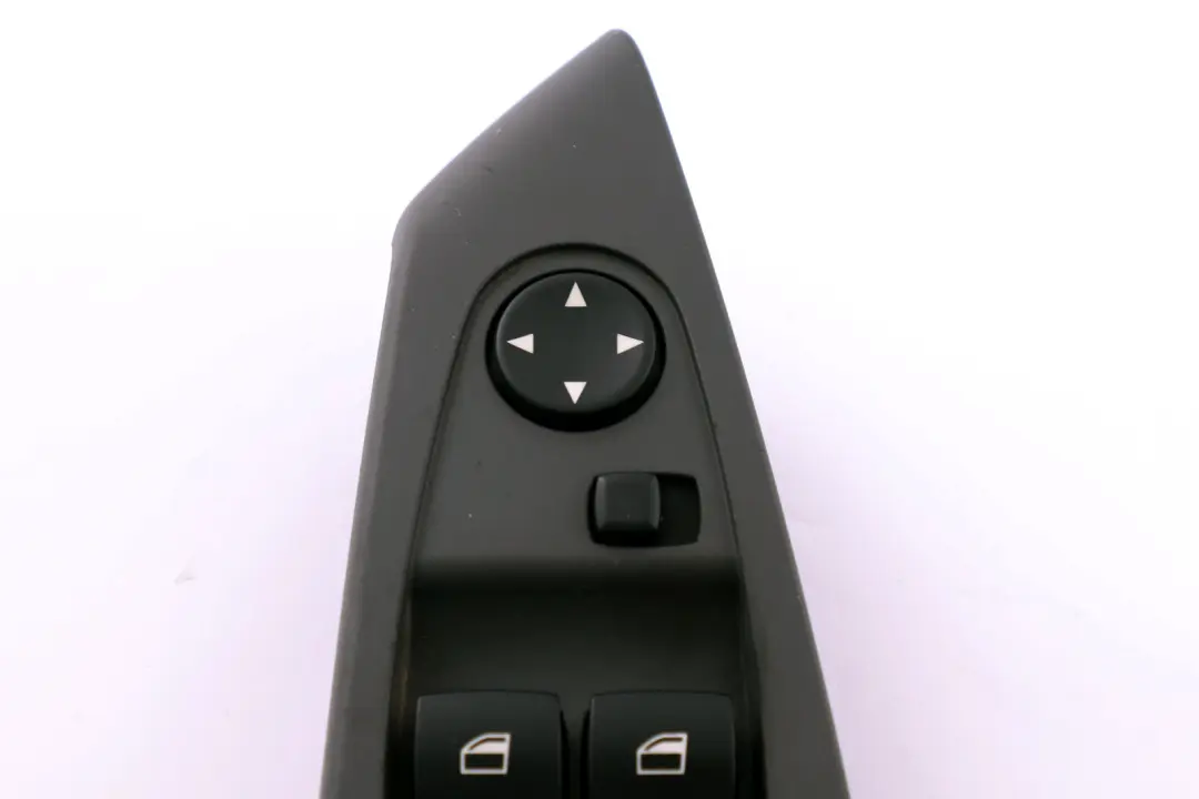 £BMW 6 Series E64 Cover Switch Window Lifter Driver's Side Right O/S to with Part number 6939132 £BMW 6 Series E64 Cover Switch Window Lifter Driver's Side Right O/S - SKU rhd-6939132 - Part number 6939132