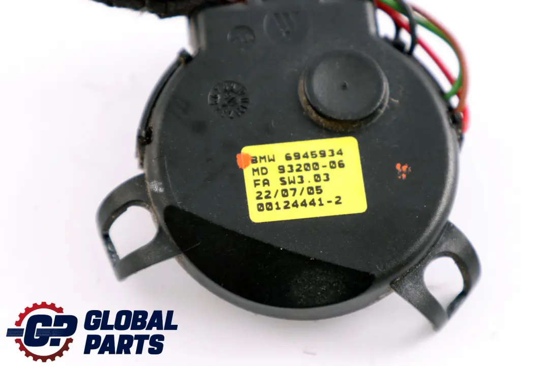 Wiring Electric Exterior Mirror Right O/S Memory 6945934 to BMW 1 3 Series E87 E90 with Part number 6972542 BMW 1 3 Series E87 E90 Wiring Electric Exterior Mirror Right O/S Memory 6945934 - SKU rhd-6945934 - Part number 6972542