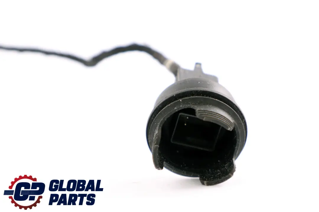 Wiring Electric Exterior Mirror Right O/S Memory 6945934 to BMW 1 3 Series E87 E90 with Part number 6972542 BMW 1 3 Series E87 E90 Wiring Electric Exterior Mirror Right O/S Memory 6945934 - SKU rhd-6945934 - Part number 6972542