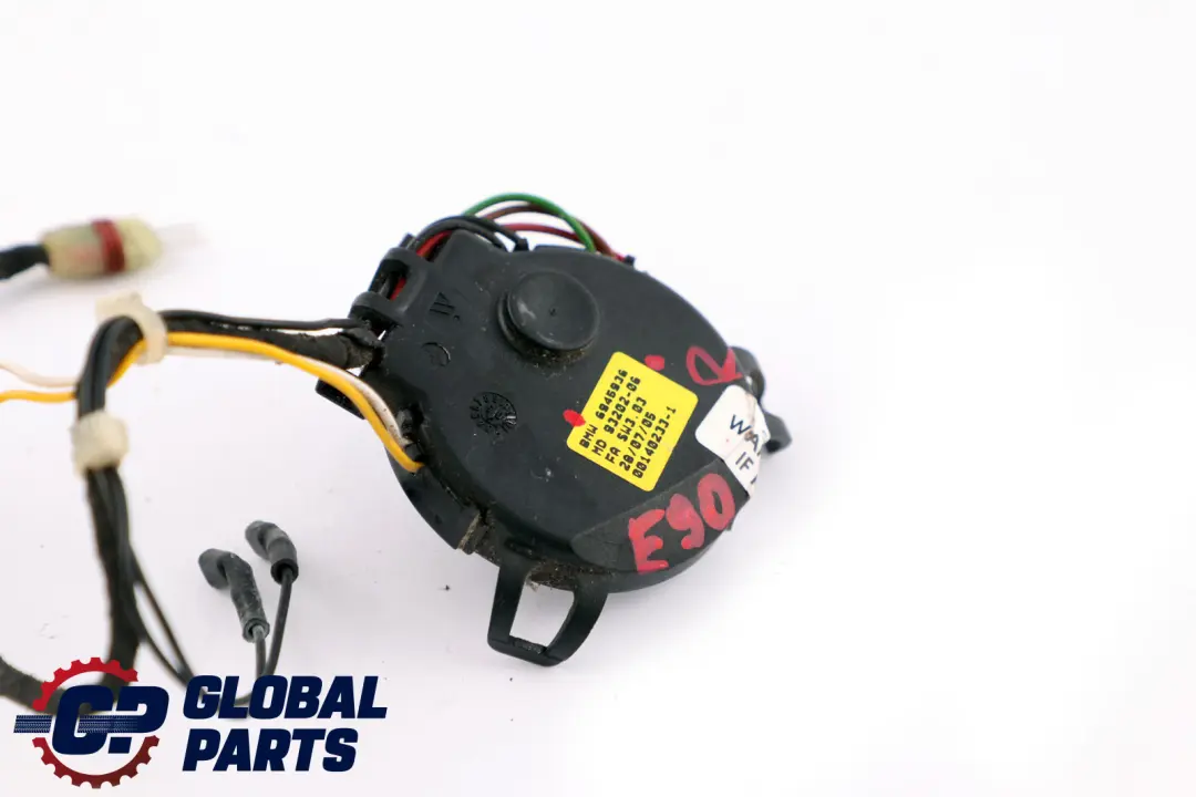 Fold Right O/S Wing Mirror Wiring Driver Side Drive to BMW 1 3 Series E87 E90 Power with Part number 6945936 BMW 1 3 Series E87 E90 Power Fold Right O/S Wing Mirror Wiring Driver Side Drive - SKU rhd-6945936 - Part number 6945936