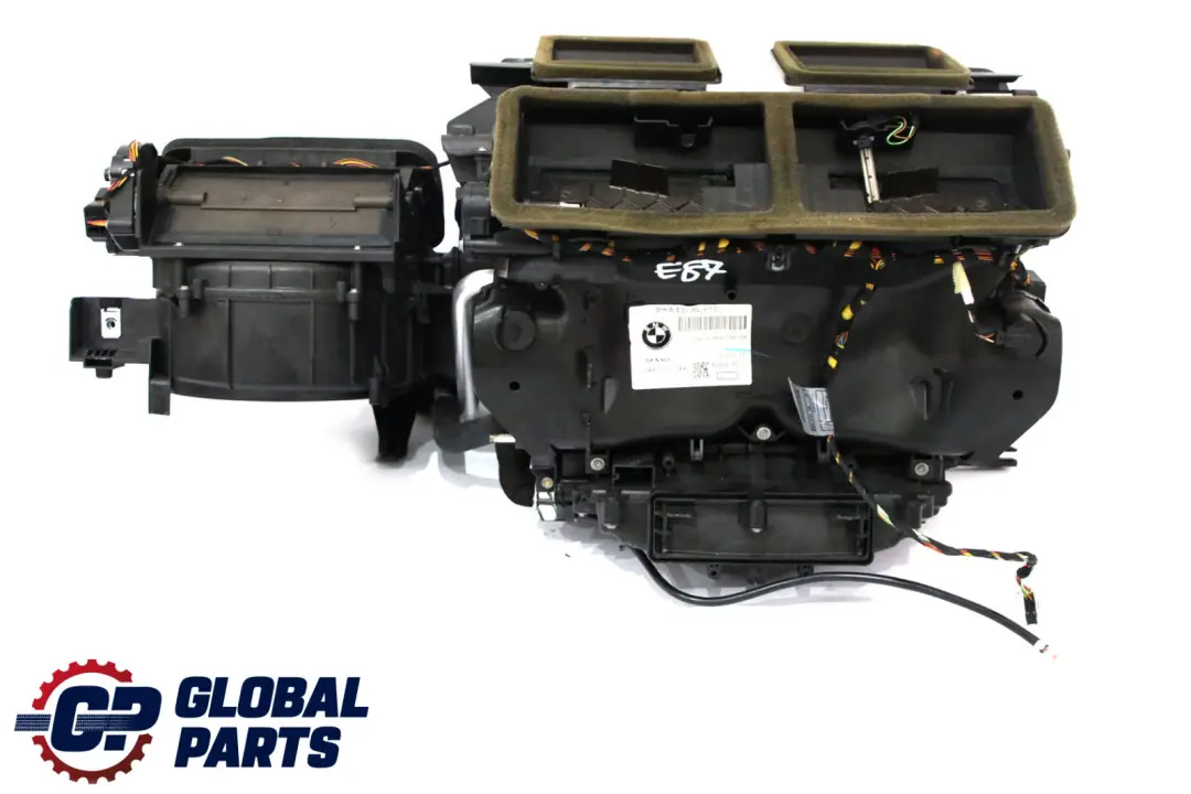 Heater Matrix Automatic A/C Radiator Unit Complete 6947266 to BMW 1 Series e81 e87 with Part number 64116947266 BMW 1 Series e81 e87 Heater Matrix Automatic A/C Radiator Unit Complete 6947266 - SKU rhd-6947266 - Part number 64116947266