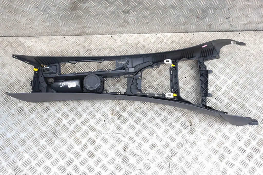 Centre Console Cup Holder Sat Nav iDrive Grey 7125528 to BMW 1 SERIES E87 with Part number 6953505 BMW 1 SERIES E87 Centre Console Cup Holder Sat Nav iDrive Grey 7125528 - SKU rhd-6953505 - Part number 6953505