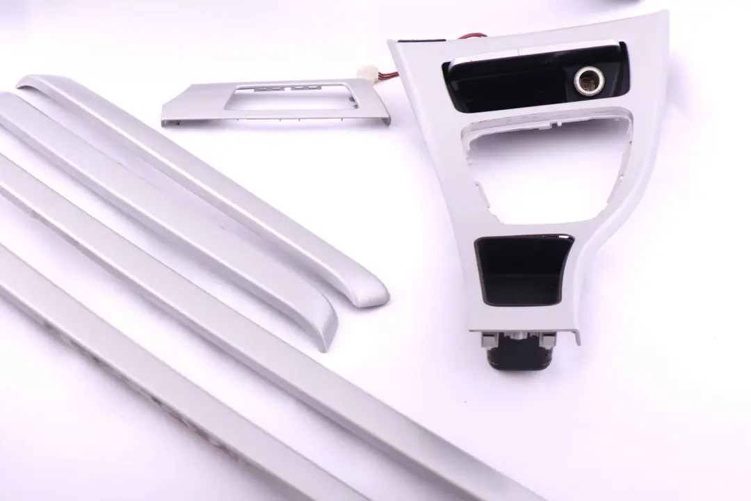 Complete Interior Trim Set Cover Dashboard Titan II Line to BMW 3 Series E92 with Part number 6960672 BMW 3 Series E92 Complete Interior Trim Set Cover Dashboard Titan II Line - SKU rhd-6960672 - Part number 6960672