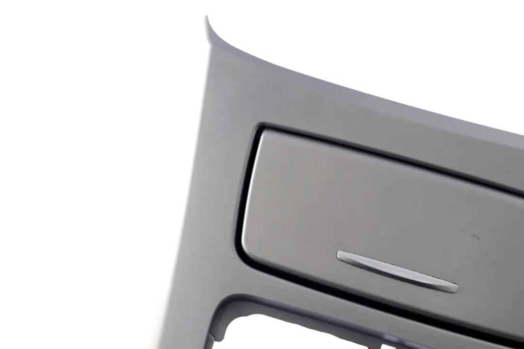 Centre Console Trim Ashtray Gear Titan 90 Silver to BMW 3 Series E90 E91 Cover with Part number 6970136 BMW 3 Series E90 E91 Cover Centre Console Trim Ashtray Gear Titan 90 Silver - SKU rhd-6970136-6 - Part number 6970136