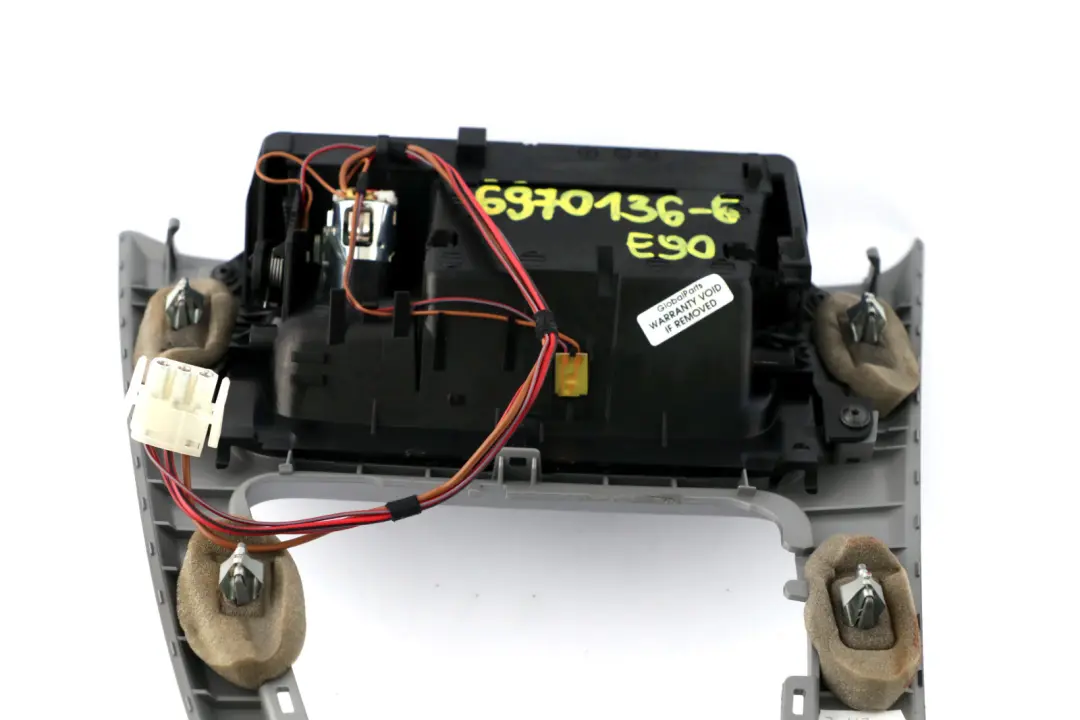 Centre Console Trim Ashtray Gear Titan 90 Silver to BMW 3 Series E90 E91 Cover with Part number 6970136 BMW 3 Series E90 E91 Cover Centre Console Trim Ashtray Gear Titan 90 Silver - SKU rhd-6970136-6 - Part number 6970136