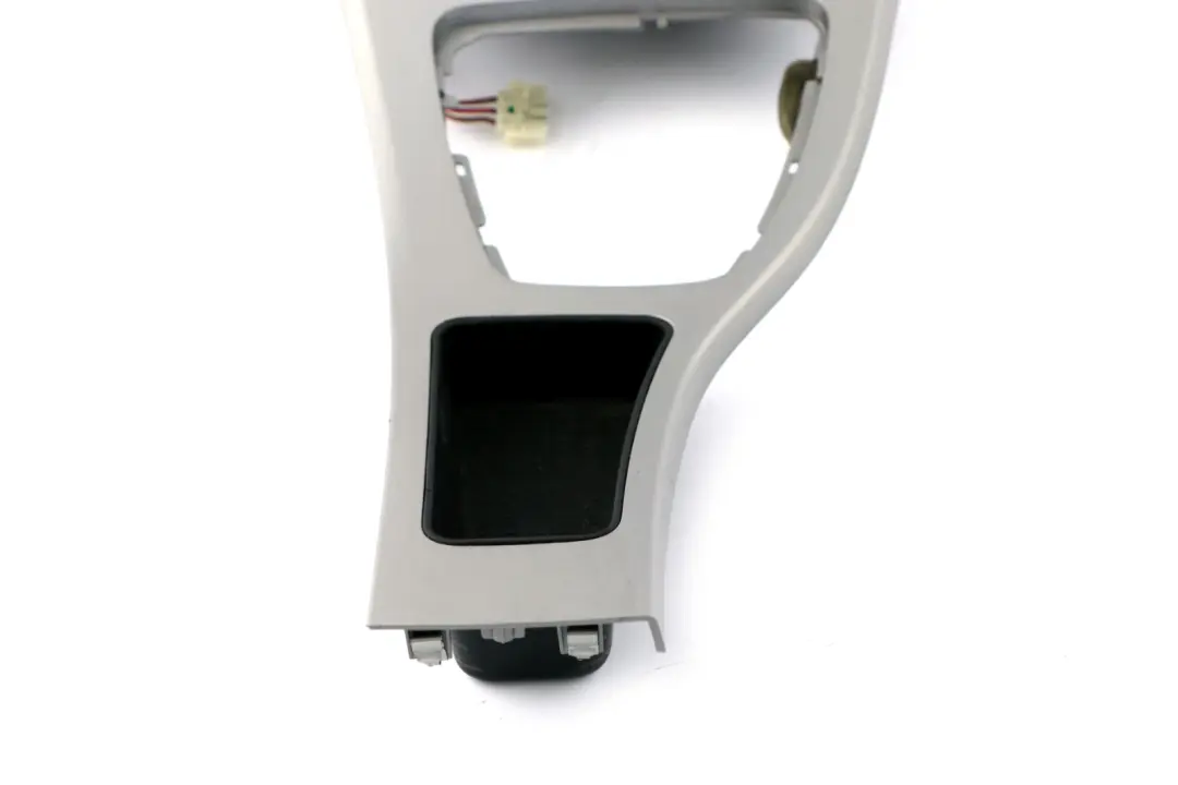 Ashtray Tray Trim Cover Centre Console Titan 90 Silver to BMW E90 E91 with Part number 6970138 BMW E90 E91 Ashtray Tray Trim Cover Centre Console Titan 90 Silver - SKU RHD-6970138 - Part number 6970138