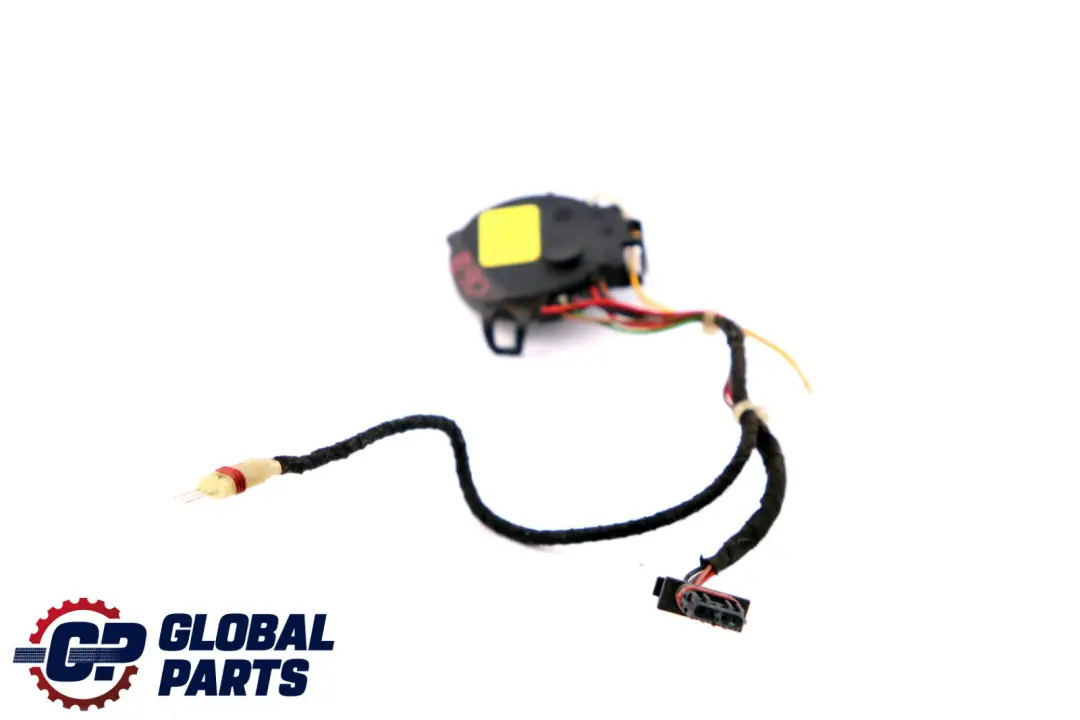 Wing Mirror Wiring Driver Side Drive to BMW 1 3 Series E87 E90 with Part number 6972547 BMW 1 3 Series E87 E90 Wing Mirror Wiring Driver Side Drive - SKU rhd-6972547 - Part number 6972547