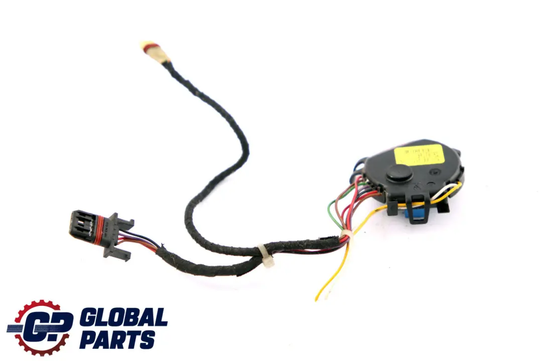 Wing Mirror Wiring Driver Side Drive to BMW 1 3 Series E87 E90 with Part number 6972547 BMW 1 3 Series E87 E90 Wing Mirror Wiring Driver Side Drive - SKU rhd-6972547 - Part number 6972547