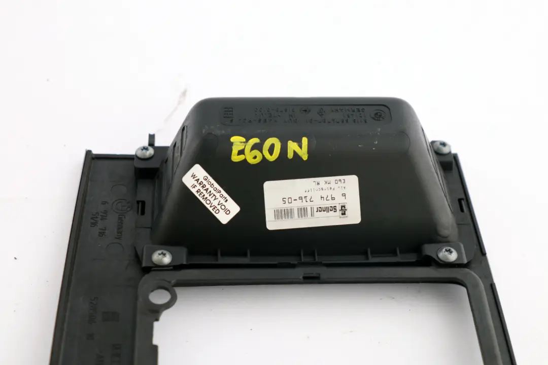 Decor Panel Cover Oddments Tray Alu Feinschliff to BMW 5 Series E60 LCI with Part number 6974716 BMW 5 Series E60 LCI Decor Panel Cover Oddments Tray Alu Feinschliff - SKU rhd-6974716 - Part number 6974716