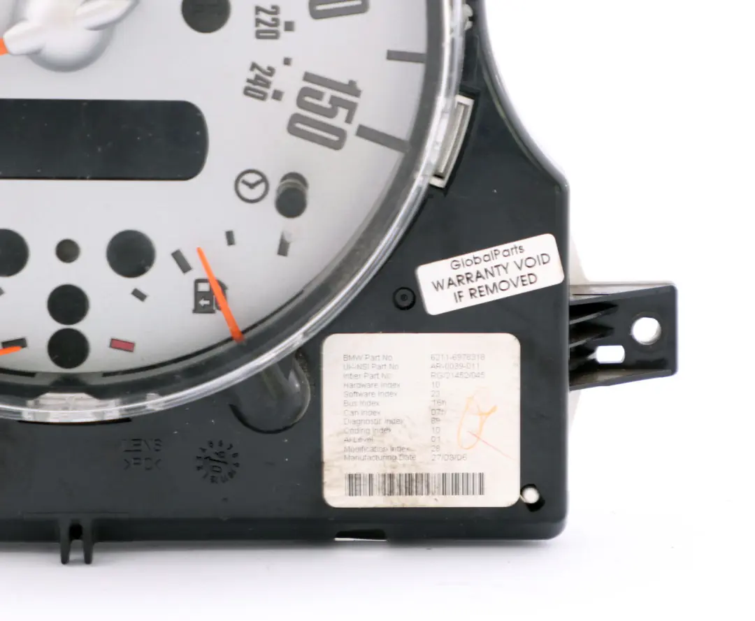 Speedometer Speedo Clock Instrument Cluster to Mini Cooper One R50 R52 with Part number 6978318 Mini Cooper One R50 R52 Speedometer Speedo Clock Instrument Cluster - SKU rhd-6978318 - Part number 6978318