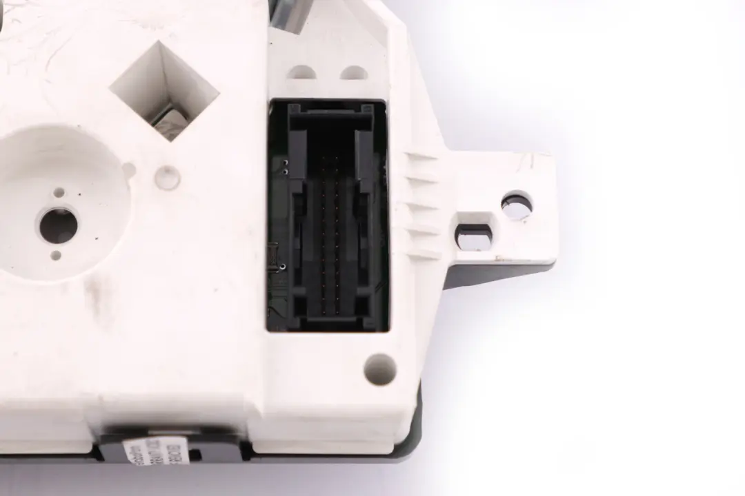 Speedometer Speedo Clock Instrument Cluster to Mini Cooper One R50 R52 with Part number 6978318 Mini Cooper One R50 R52 Speedometer Speedo Clock Instrument Cluster - SKU rhd-6978318 - Part number 6978318