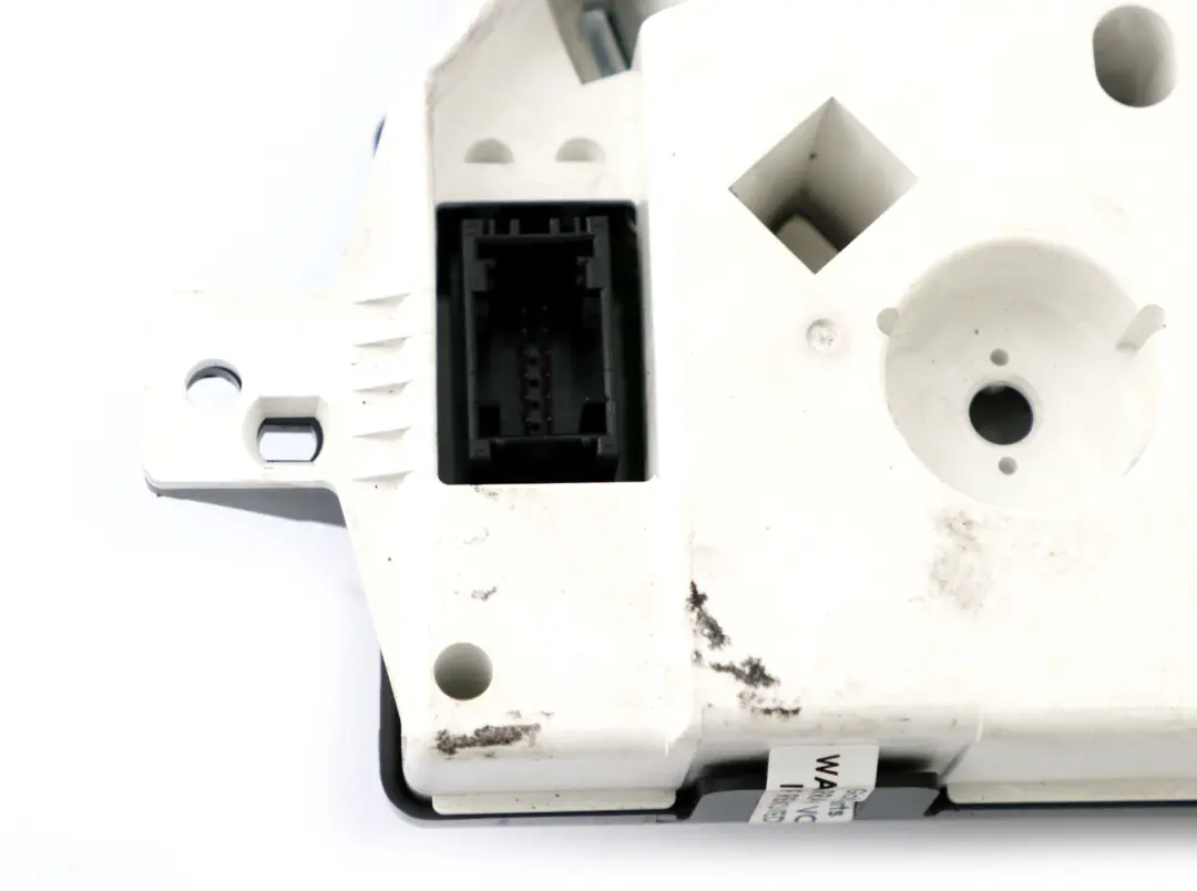 Speedometer Speedo Clock Instrument Cluster to Mini Cooper One R50 R52 with Part number 6978318 Mini Cooper One R50 R52 Speedometer Speedo Clock Instrument Cluster - SKU rhd-6978318 - Part number 6978318