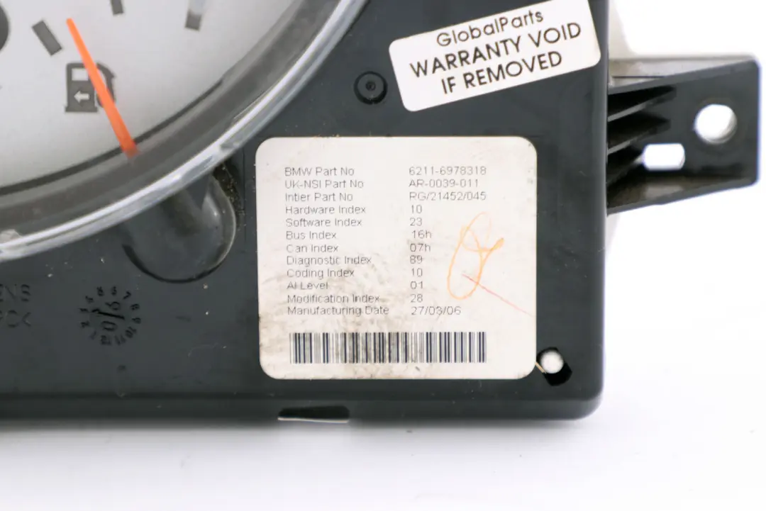 Speedometer Speedo Clock Instrument Cluster to Mini Cooper One R50 R52 with Part number 6978318 Mini Cooper One R50 R52 Speedometer Speedo Clock Instrument Cluster - SKU rhd-6978318 - Part number 6978318