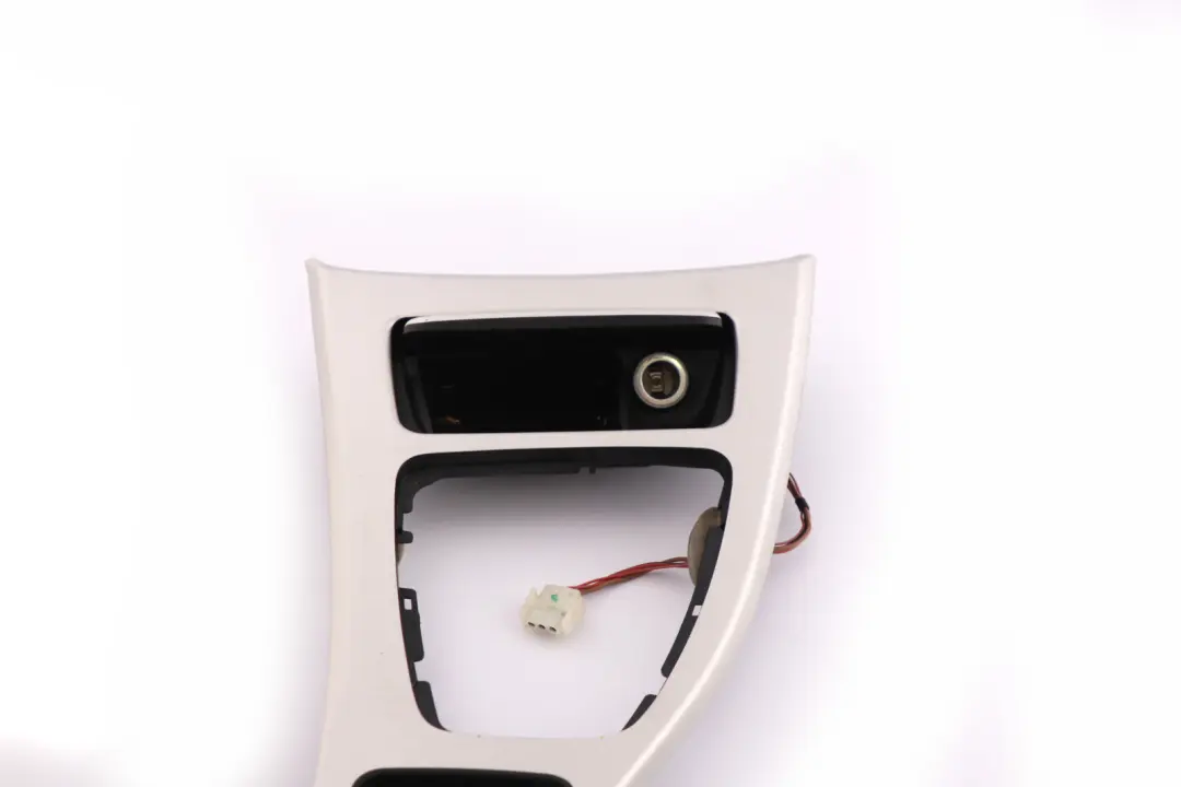 Ashtray Centre Console Cover Brushed Aluminium Silver to BMW 3 Series 2 E90 E91 with Part number 6982447 BMW 3 Series 2 E90 E91 Ashtray Centre Console Cover Brushed Aluminium Silver - SKU rhd-6982447-2 - Part number 6982447
