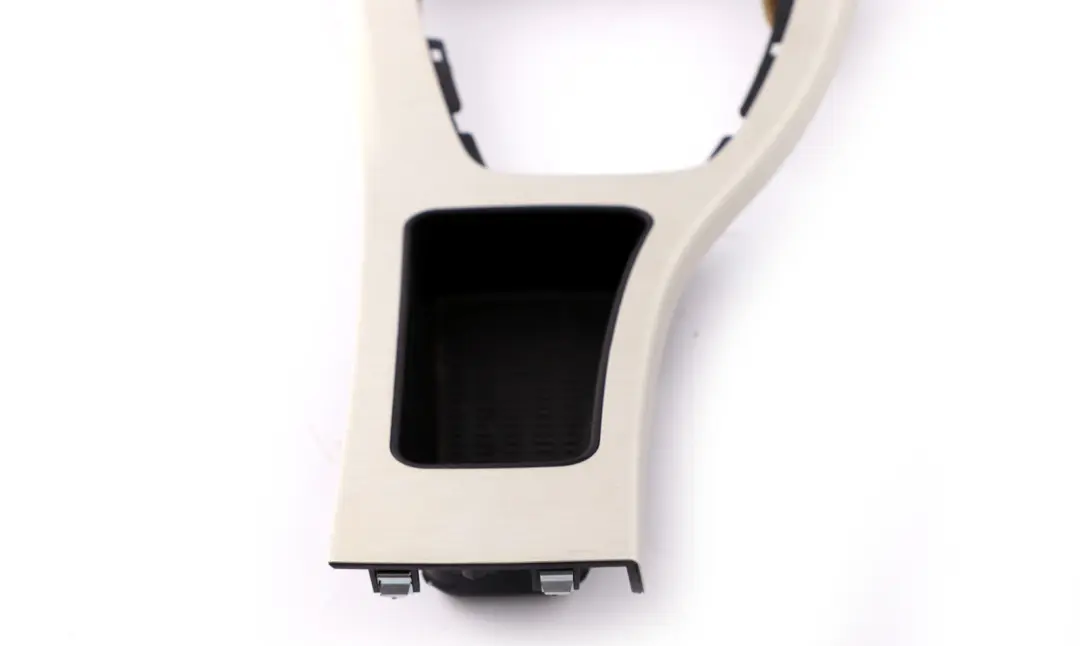 Trim Ashtray Centre Console Cover Brushed Aluminium Silver to BMW 3 Series E90 E91 with Part number 6982447 BMW 3 Series E90 E91 Trim Ashtray Centre Console Cover Brushed Aluminium Silver - SKU rhd-6982447 - Part number 6982447