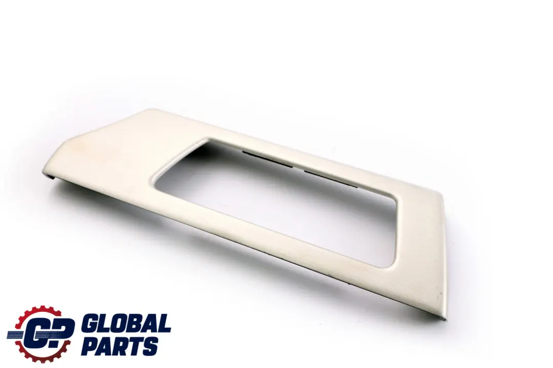 Dashboard Brash Aluminium Right O/S to BMW 3 Series E90 E91 E92 E93 Cover with Part number 6982456 BMW 3 Series E90 E91 E92 E93 Cover Dashboard Brash Aluminium Right O/S - SKU rhd-6982456-1 - Part number 6982456