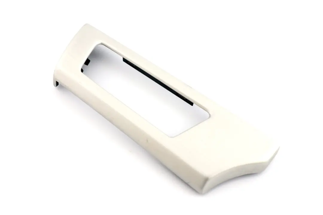 Dashboard Brushed Aluminium Right O/S to BMW 3 Series 7 E90 E91 E92 Cover with Part number 6982456 BMW 3 Series 7 E90 E91 E92 Cover Dashboard Brushed Aluminium Right O/S - SKU rhd-6982456-7 - Part number 6982456