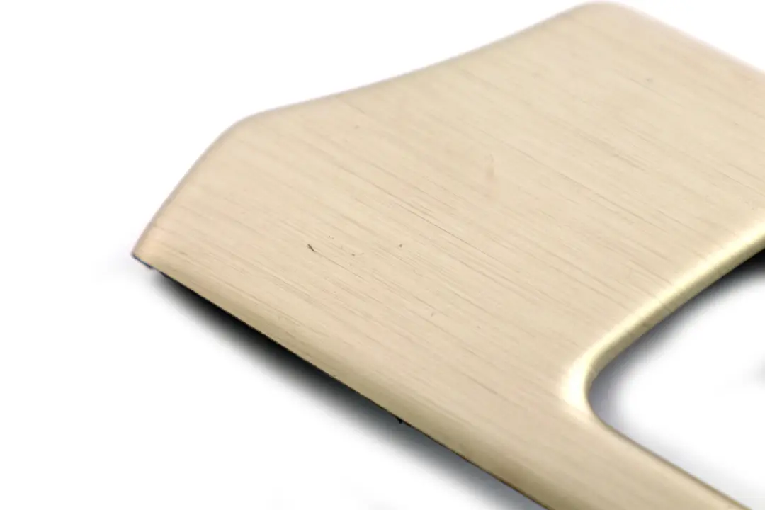 Dashboard Aluminium Silver Right O/S to BMW 3 Series 8 E90 E91 E92 Cover with Part number 6982456 BMW 3 Series 8 E90 E91 E92 Cover Dashboard Aluminium Silver Right O/S - SKU rhd-6982456-8 - Part number 6982456