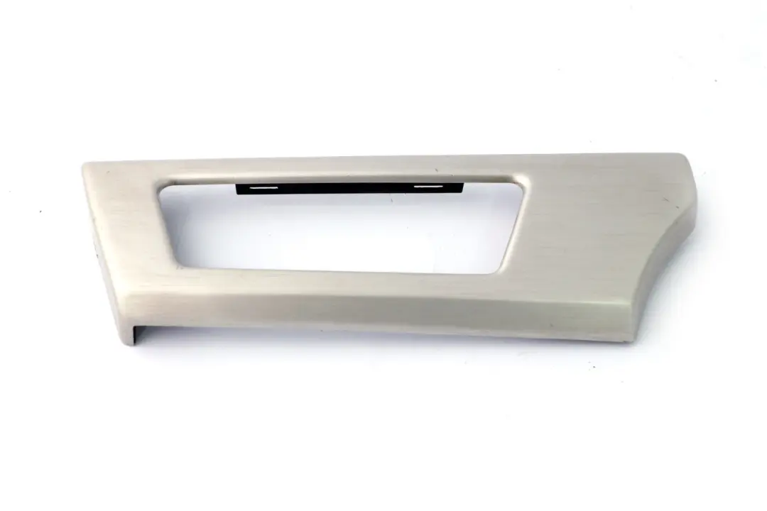 Dashboard Aluminium Silver Right O/S to BMW 3 Series E90 E91 E92 E93 Cover with Part number 6982456 BMW 3 Series E90 E91 E92 E93 Cover Dashboard Aluminium Silver Right O/S - SKU rhd-6982456 - Part number 6982456