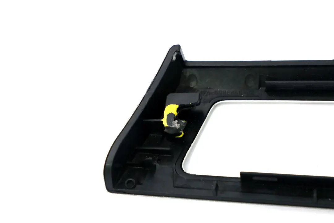 Dashboard Aluminium Silver Right O/S to BMW 3 Series E90 E91 E92 E93 Cover with Part number 6982456 BMW 3 Series E90 E91 E92 E93 Cover Dashboard Aluminium Silver Right O/S - SKU rhd-6982456 - Part number 6982456