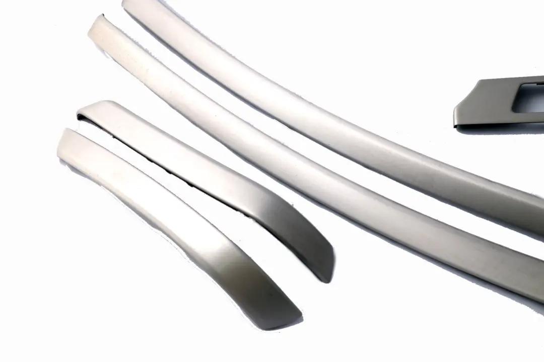 Set Cover Dashboard Dash Trim Strip Brushed Aluminium Silver to BMW 3 Series 7 E90 with Part number 6982458 BMW 3 Series 7 E90 Set Cover Dashboard Dash Trim Strip Brushed Aluminium Silver - SKU rhd-6982458-7 - Part number 6982458