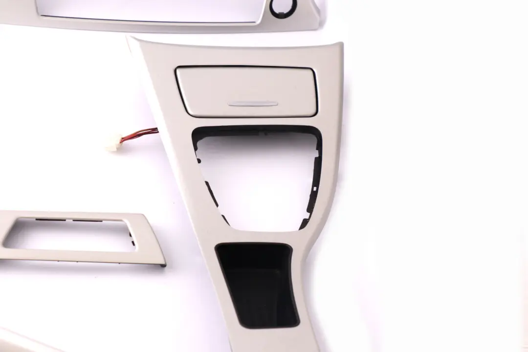 Set Cover Dashboard Dash Trim Strip Brushed Aluminium Silver to BMW 3 Series 7 E90 with Part number 6982458 BMW 3 Series 7 E90 Set Cover Dashboard Dash Trim Strip Brushed Aluminium Silver - SKU rhd-6982458-7 - Part number 6982458