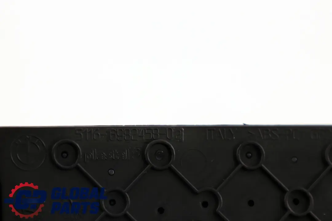 Dashboard Aluminum Silver Left N/S to BMW 3 Series 8 E90 E91 E92 E93 Cover with Part number 6982458 BMW 3 Series 8 E90 E91 E92 E93 Cover Dashboard Aluminum Silver Left N/S - SKU rhd-6982458-8 - Part number 6982458