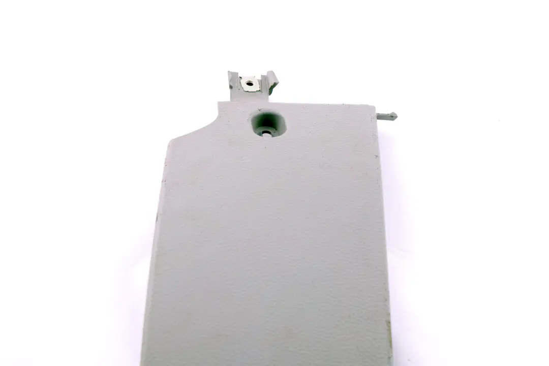 Dashboard Instrument Panel Carrier Bottom Trim to BMW 3 Series E81 E87N with Part number 6982815 BMW 3 Series E81 E87N Dashboard Instrument Panel Carrier Bottom Trim - SKU rhd-6982815 - Part number 6982815