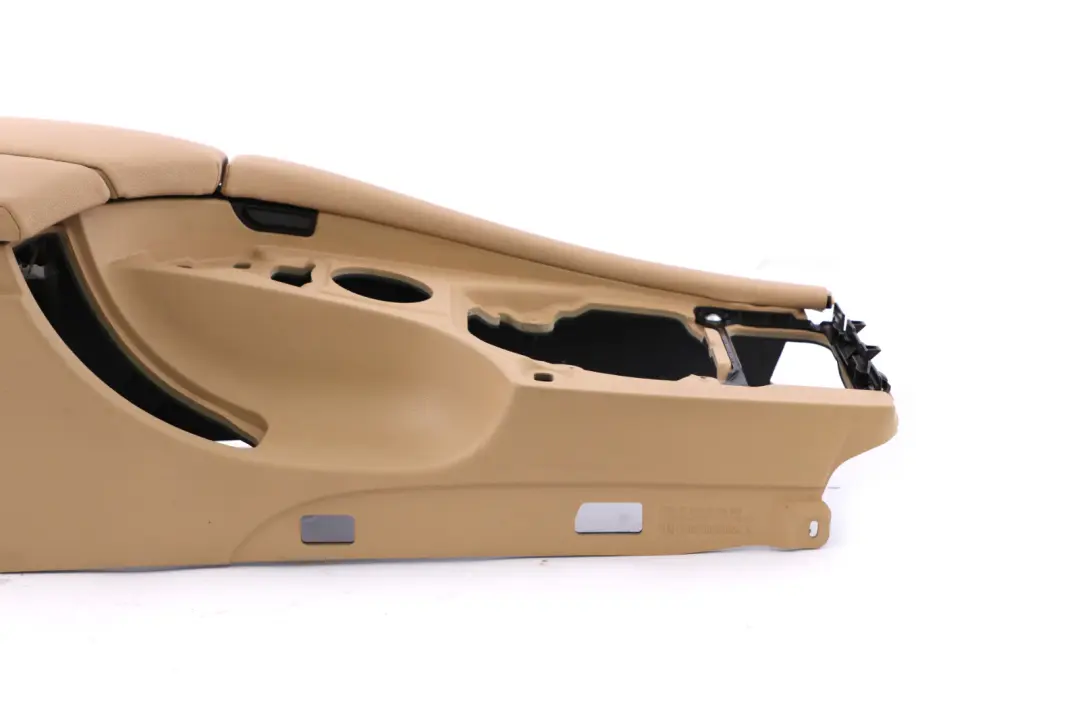 Centre Console Armrest Beige Leather to BMW 5 Series E60 E61 LCI with Part number 7059950 BMW 5 Series E60 E61 LCI Centre Console Armrest Beige Leather - SKU rhd-6985234-1 - Part number 7059950