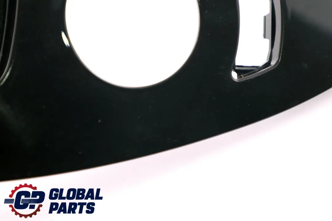 Centre Console Tray Diamantschwarz Black to BMW 5 Series E60 E61 LCI Cover with Part number 6988997 BMW 5 Series E60 E61 LCI Cover Centre Console Tray Diamantschwarz Black - SKU rhd-6988997 - Part number 6988997