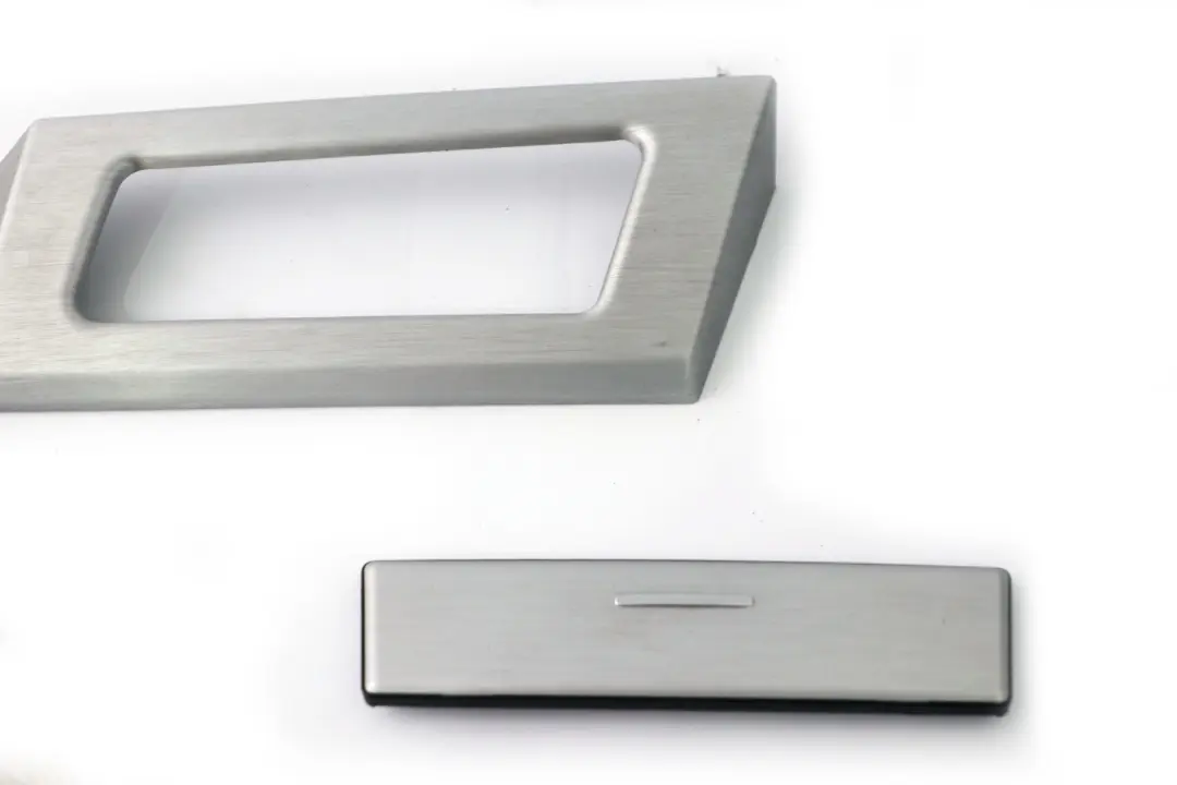 Set Decor Strip Dash Interior Trim Cover Alu Feinschliff to BMW 5 Series 2 E60 LCI with Part number 6989011 BMW 5 Series 2 E60 LCI Set Decor Strip Dash Interior Trim Cover Alu Feinschliff - SKU rhd-6989011-2 - Part number 6989011