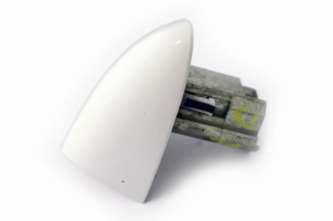 Front Left Handle Grab Cover Bracket N/S Titansilber Silver to BMW X5 Series E53 with Part number 7002315 BMW X5 Series E53 Front Left Handle Grab Cover Bracket N/S Titansilber Silver - SKU rhd-7002311-1 - Part number 7002315