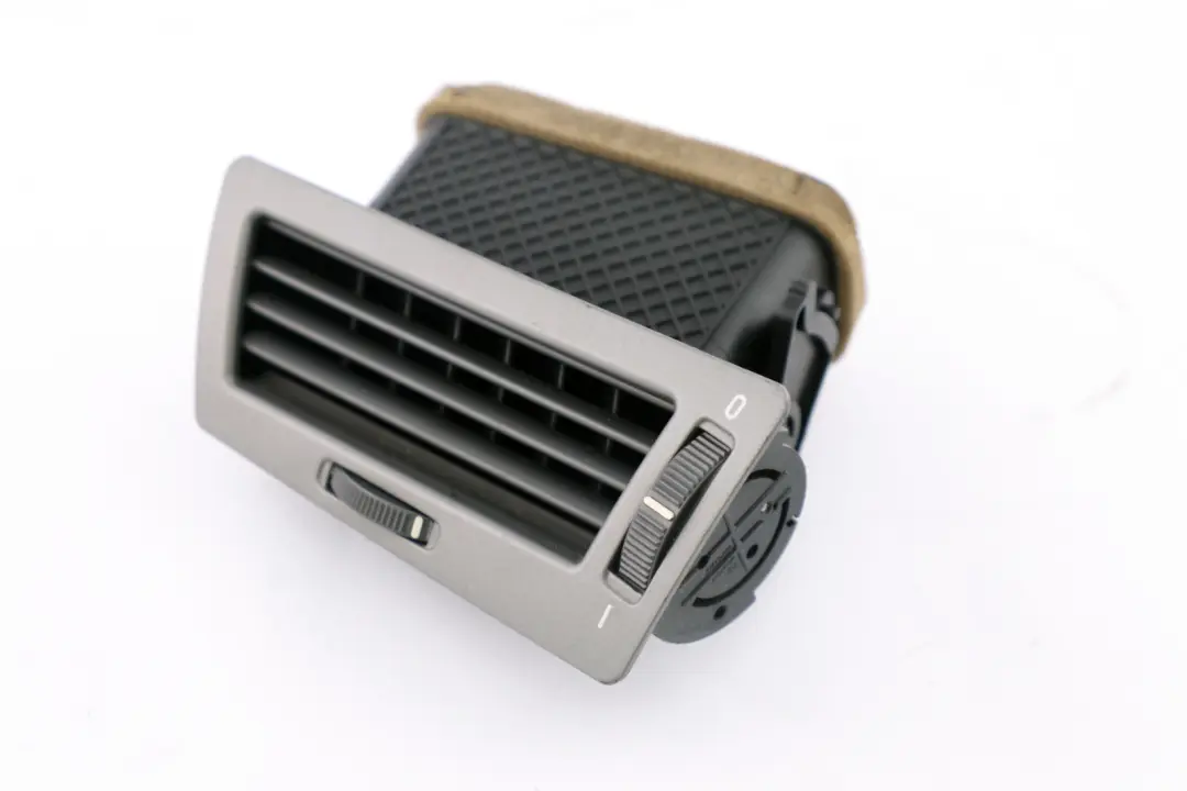 Fresh Air Grille Left N/S Dark Silver to BMW 7 Series E65 E66 E67 Cover with Part number 7007227 BMW 7 Series E65 E66 E67 Cover Fresh Air Grille Left N/S Dark Silver - SKU rhd-7007227 - Part number 7007227