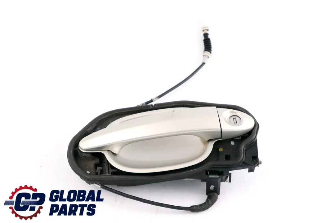 Complete Right O/S Grab Handle Door Mineralsilber Silver to BMW 6 Series E63 E64 with Part number 7008893 BMW 6 Series E63 E64 Complete Right O/S Grab Handle Door Mineralsilber Silver - SKU rhd-7008893-MS - Part number 7008893