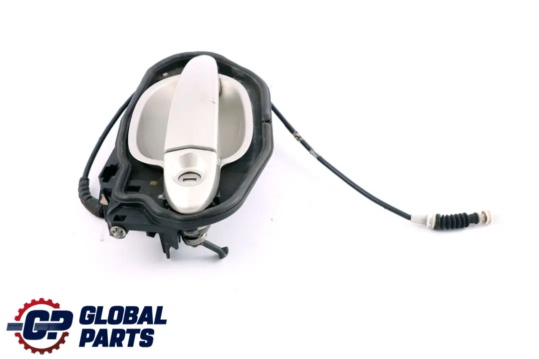 Complete Right O/S Grab Handle Door Mineralsilber Silver to BMW 6 Series E63 E64 with Part number 7008893 BMW 6 Series E63 E64 Complete Right O/S Grab Handle Door Mineralsilber Silver - SKU rhd-7008893-MS - Part number 7008893