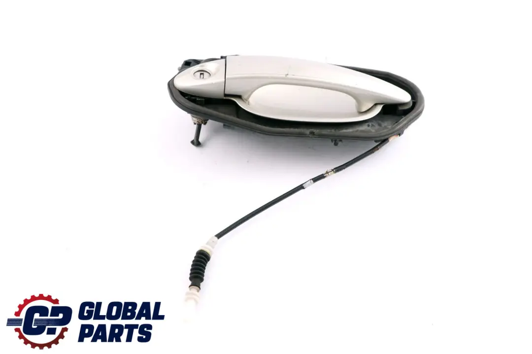 Complete Right O/S Grab Handle Door Mineralsilber Silver to BMW 6 Series E63 E64 with Part number 7008893 BMW 6 Series E63 E64 Complete Right O/S Grab Handle Door Mineralsilber Silver - SKU rhd-7008893-MS - Part number 7008893