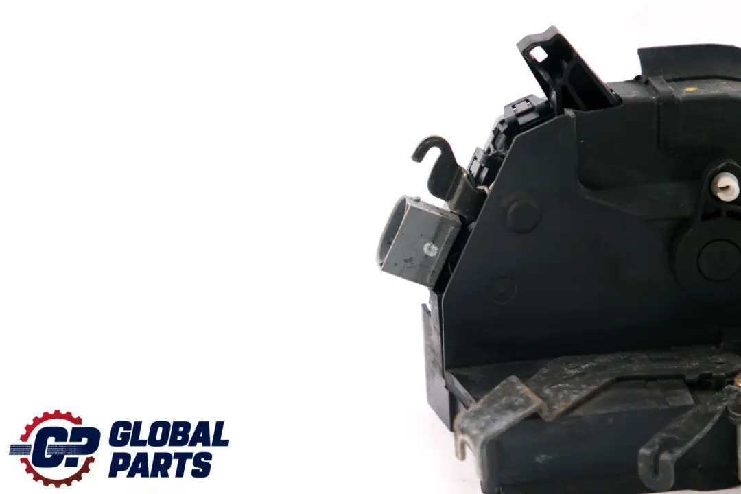 Coupé Door Lock With Motor Actuator Front Left N/S to BMW 3 Series E46 with Part number 7011249 BMW 3 Series E46 Coupé Door Lock With Motor Actuator Front Left N/S - SKU rhd-7011249 - Part number 7011249