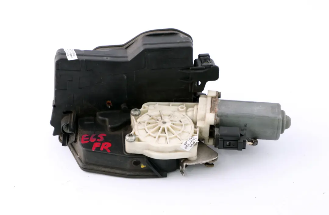 Door Lock With Motor Actuator Front Right O/S to BMW 7 Series E65 E66 with Part number 7028906 BMW 7 Series E65 E66 Door Lock With Motor Actuator Front Right O/S - SKU rhd-7028906 - Part number 7028906